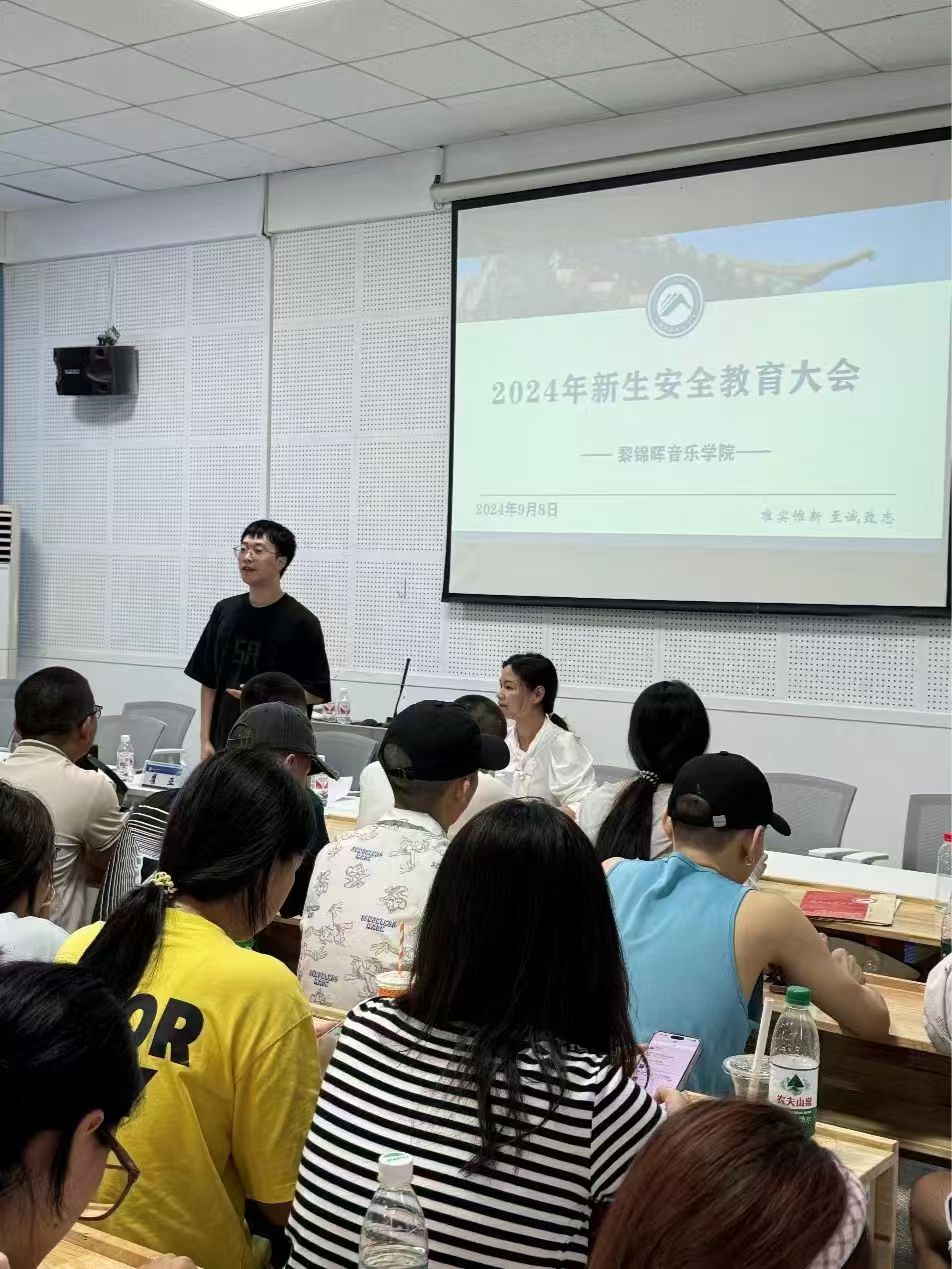 48ea0f1835834276bd96f41078938df7.jpg 48ea0f1835834276bd96f41078938df7.jpg