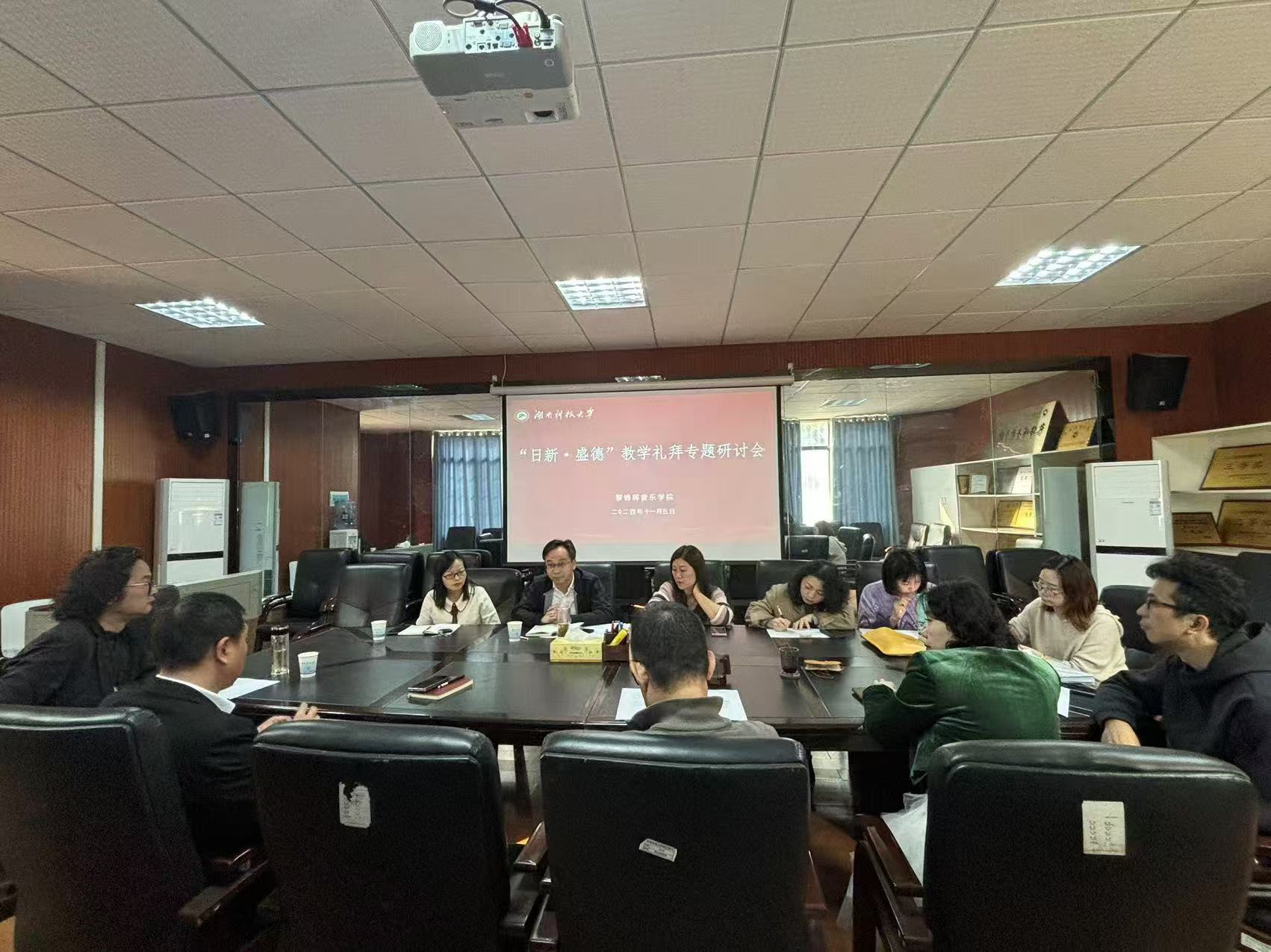 0f93969129cd46fc8887515d5114ff65.jpg 0f93969129cd46fc8887515d5114ff65.jpg